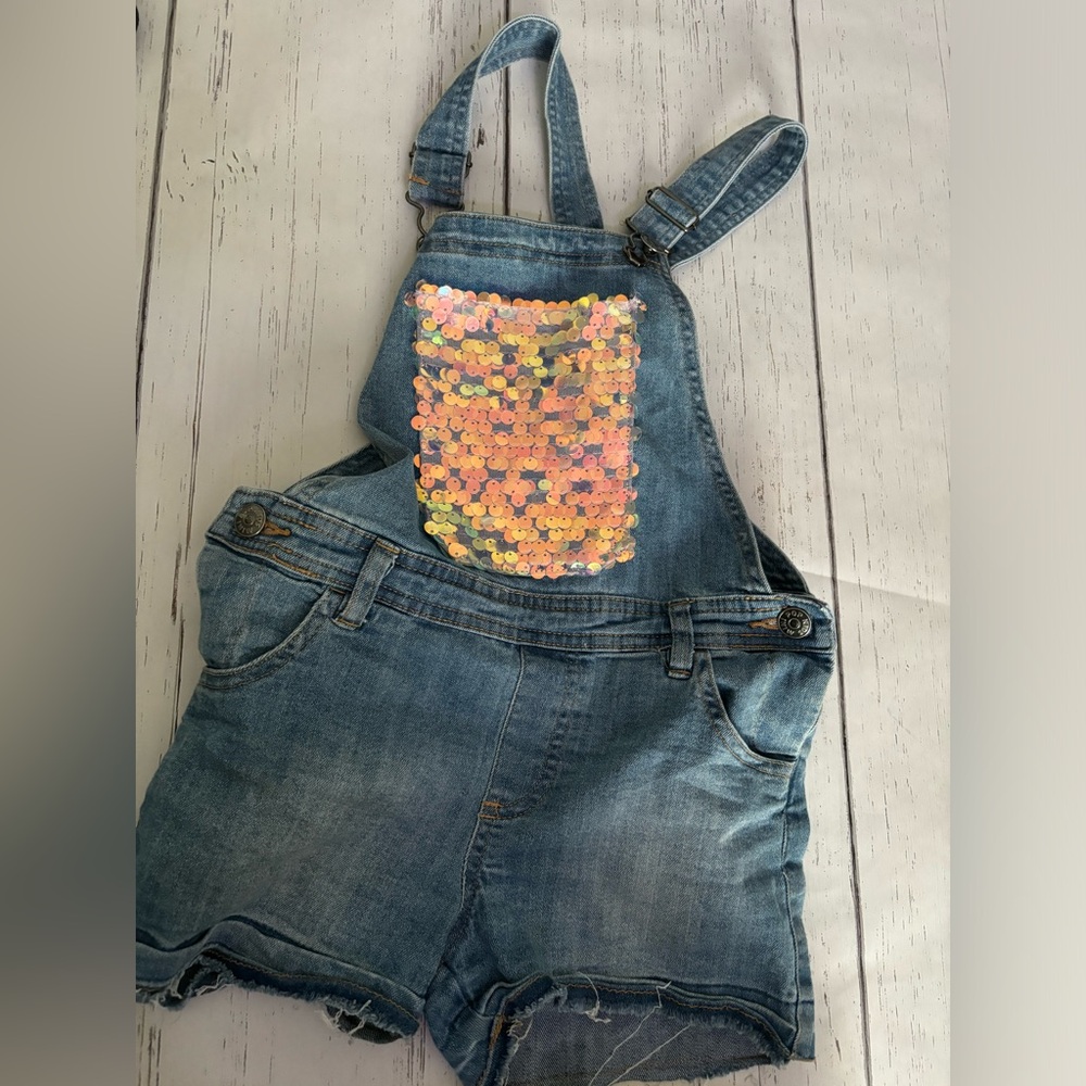Girls short overall